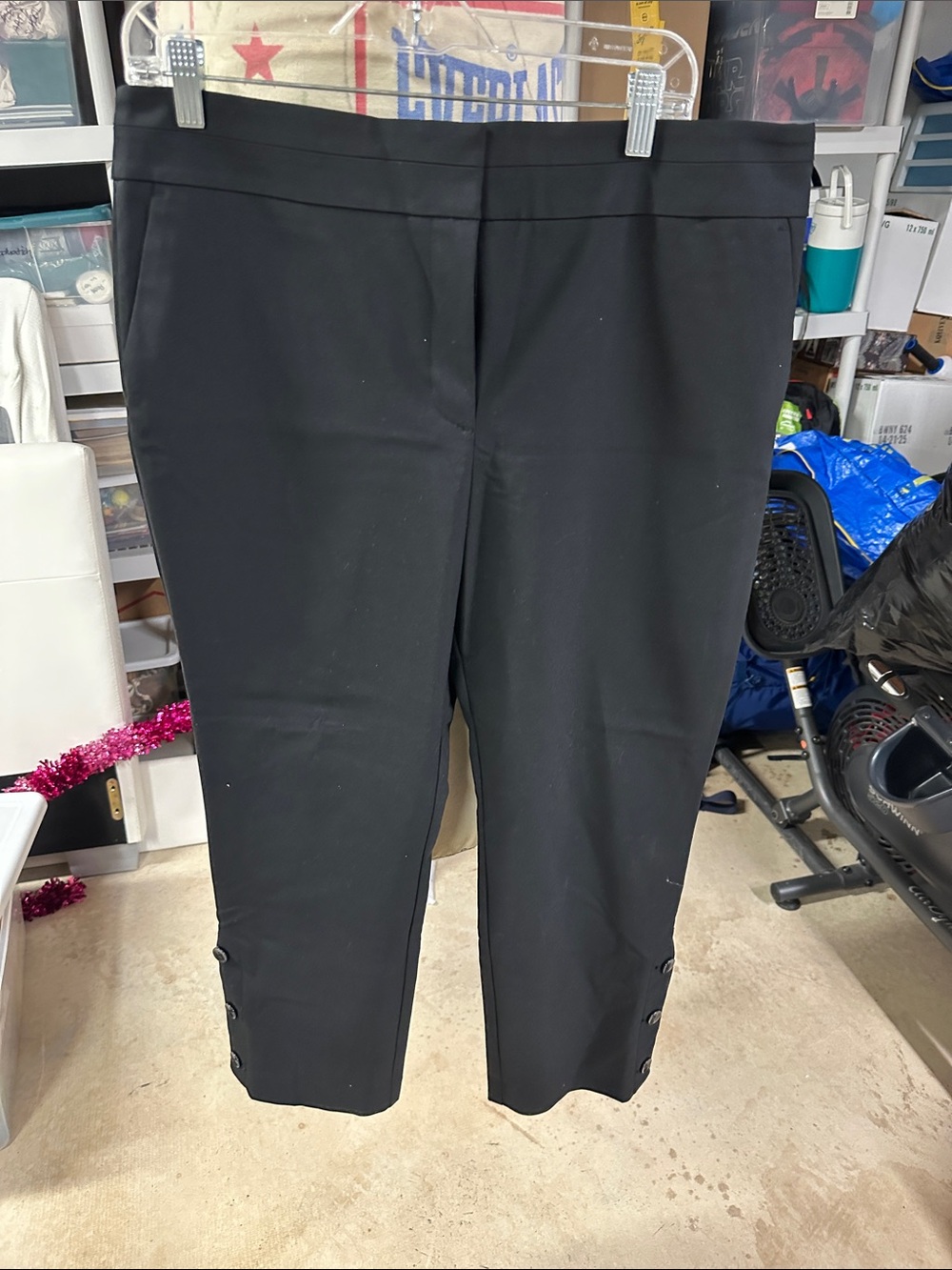 Ann Taylor Black Cropped Button-Hem Trousers